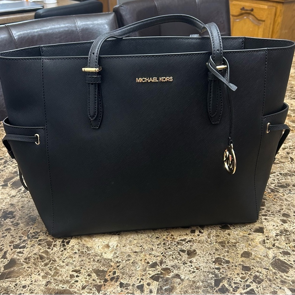 Michael Kors Black Women's Tote Bag